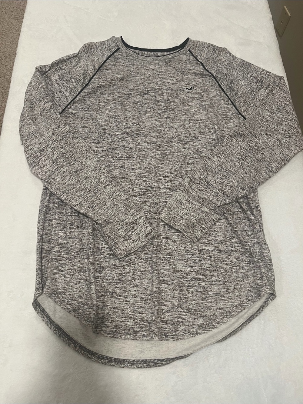Mens XL Hollister Gray Space Dye Long Sleeve Curved Hem Shirt